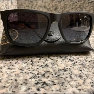 Ray-Ban Justin Classic